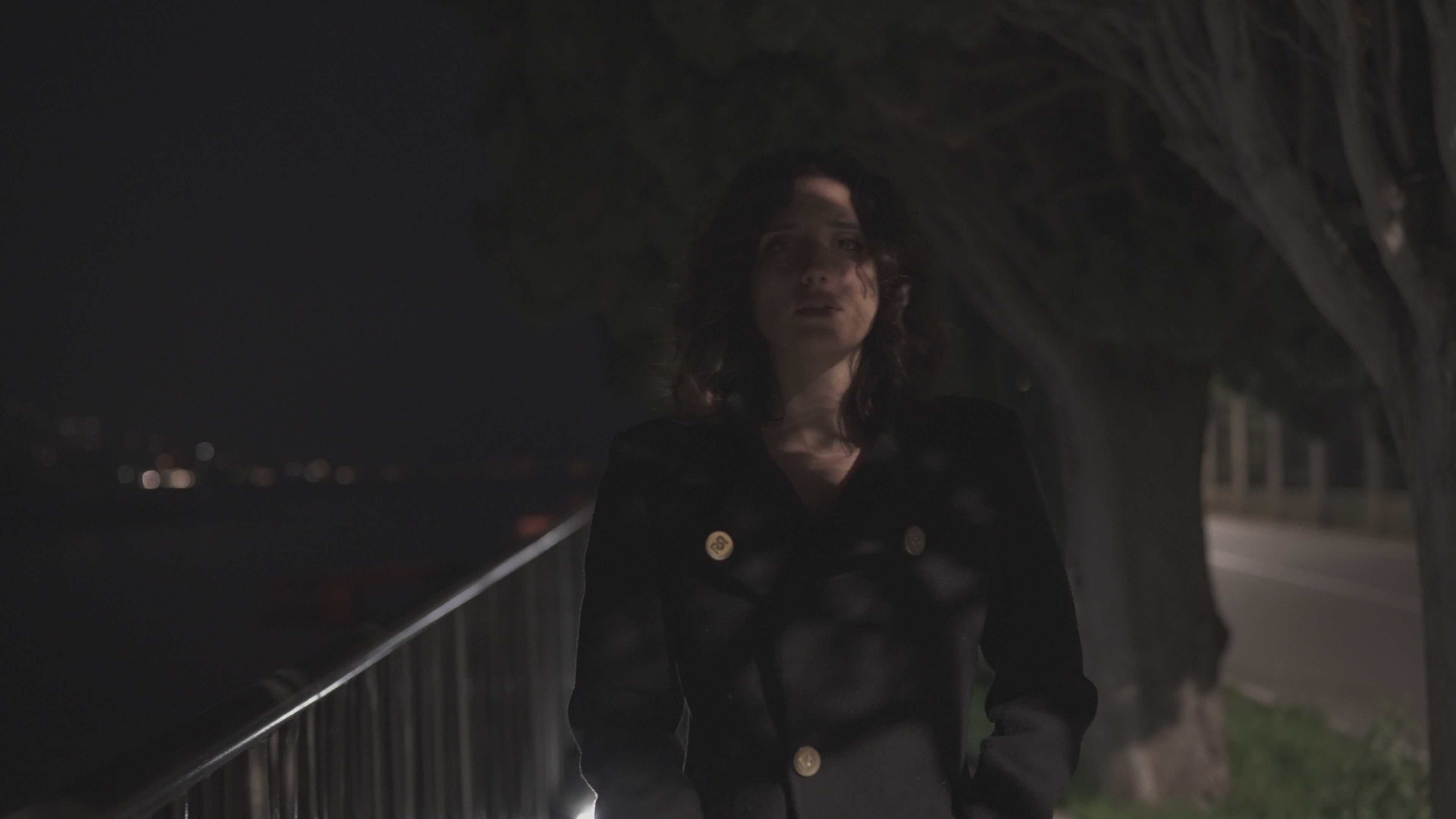 Carica il video: 